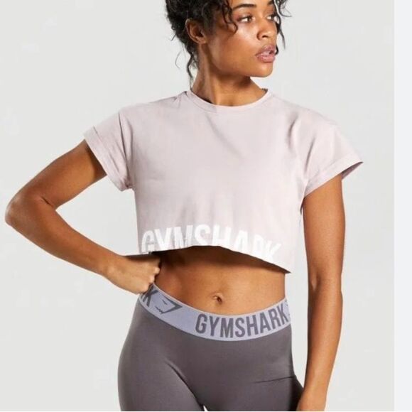 ✨ Gymshark | Cropped Tee Shirt - Picture 1 of 6